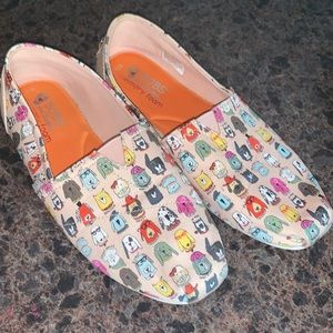 BOBS doggie slides size 10